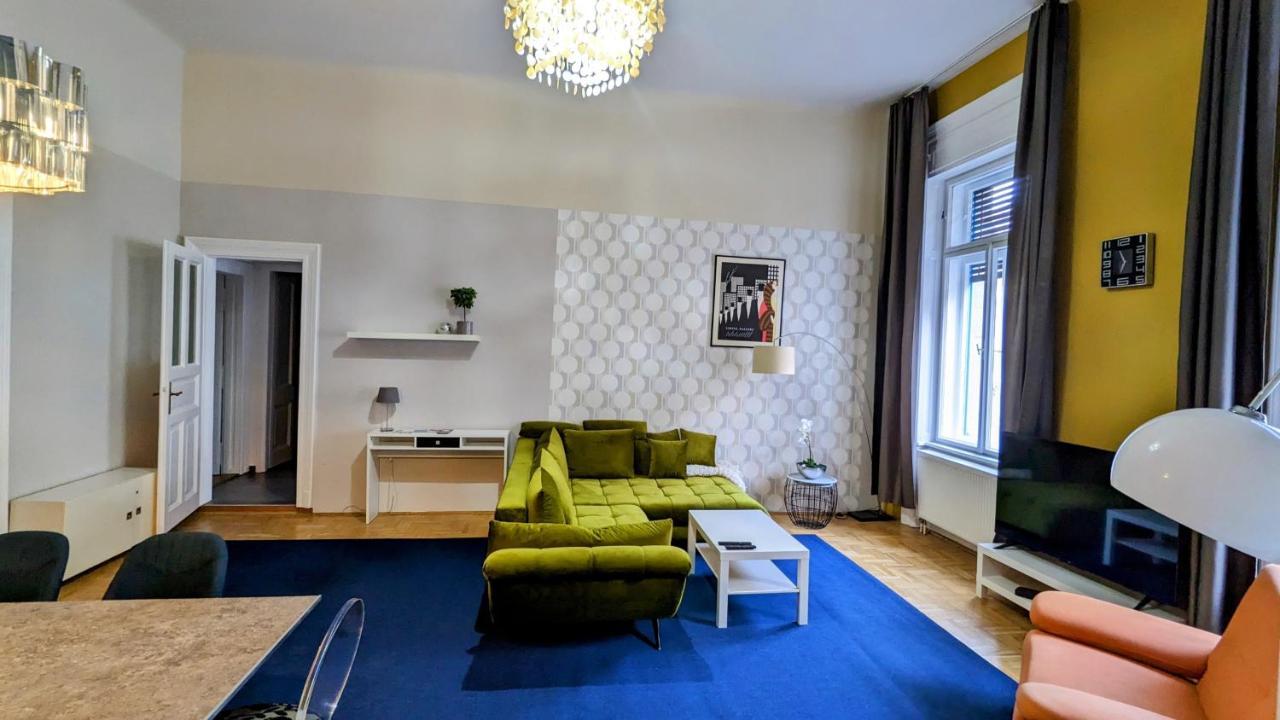 Freeparking - Great Synagogue Apartment, 2 Bedroom, 5 People ,Wifi, Ac Budapest Luaran gambar