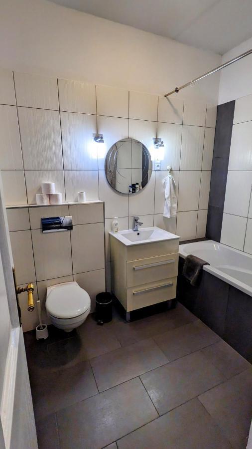 Freeparking - Great Synagogue Apartment, 2 Bedroom, 5 People ,Wifi, Ac Budapest Luaran gambar